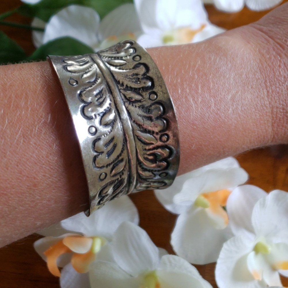 Silvertone Cuff Bracelet - image 1
